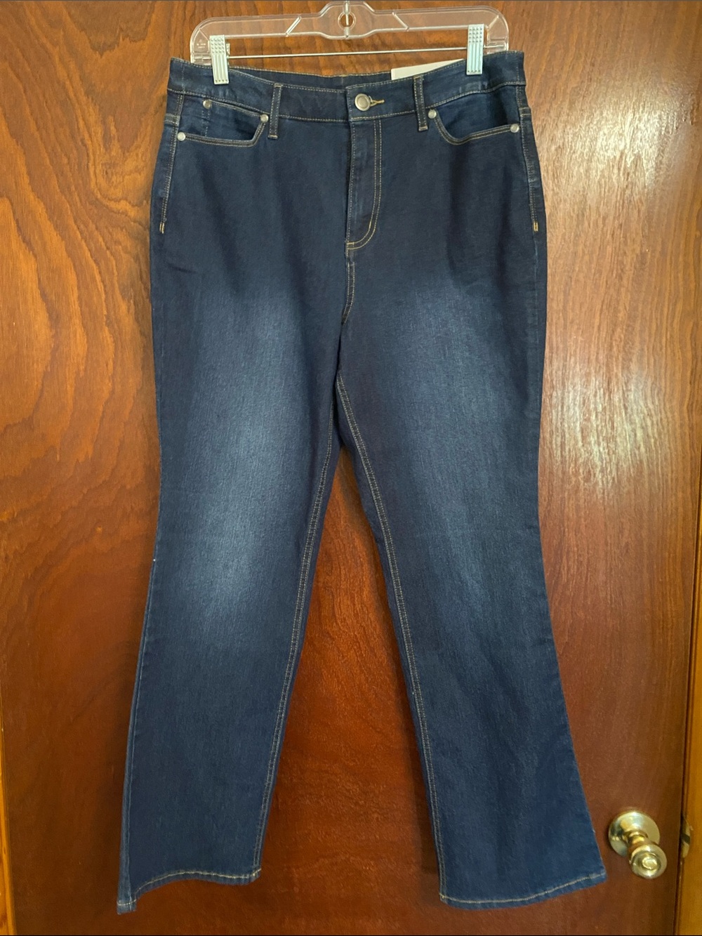 Christopher and Banks women’s size 8 short blue jeans